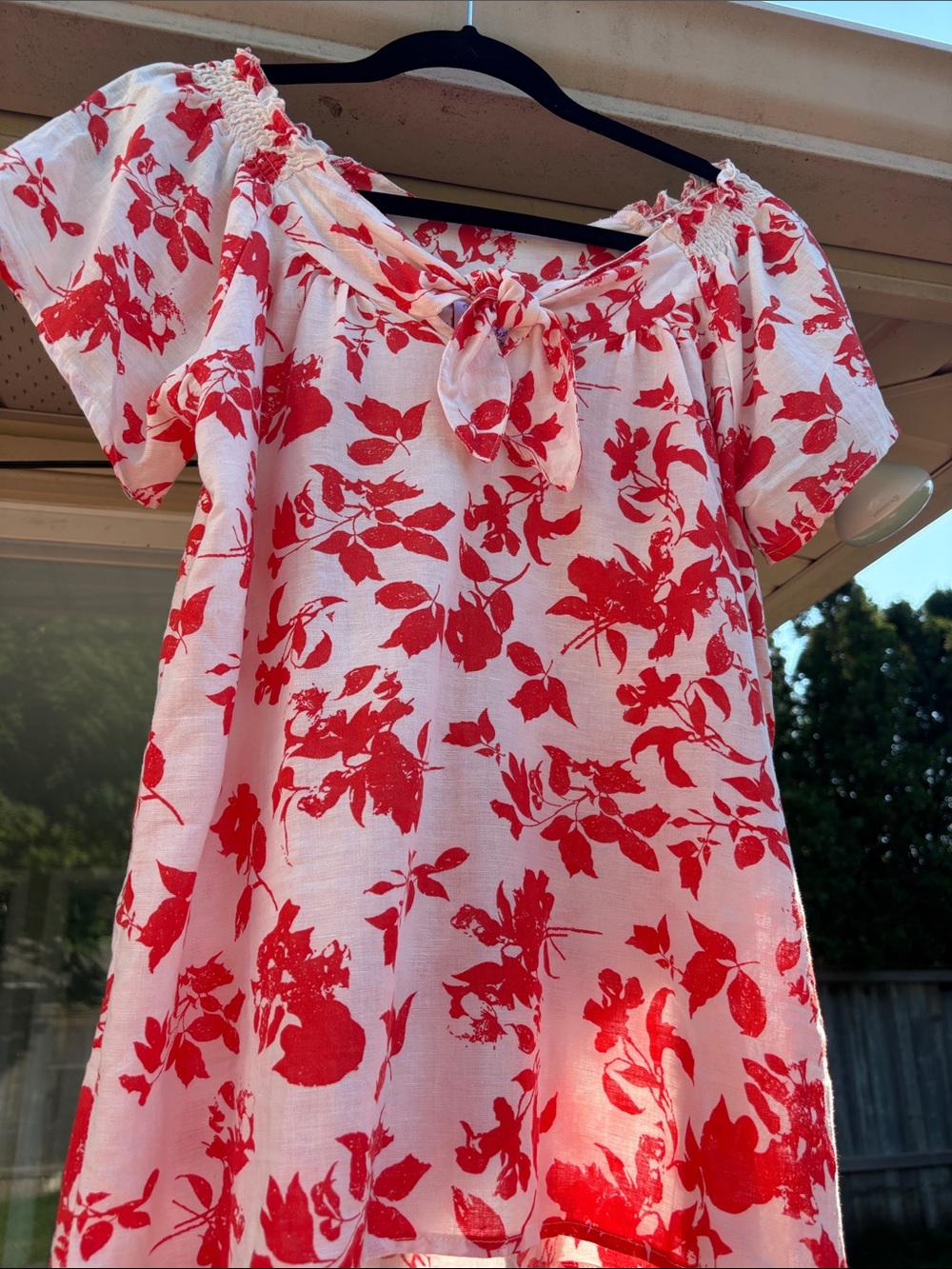 Linen&Cotton Red Floral Tie-Neck Blouse